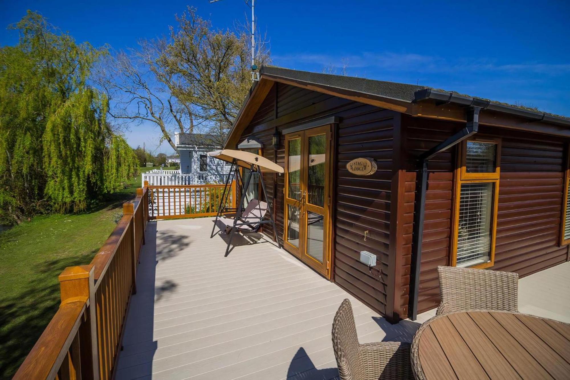 Stunning Lodge With Free Wifi For Hire At Carlton Meres In Suffolk Ref 60013M Саксмундхэм Экстерьер фото